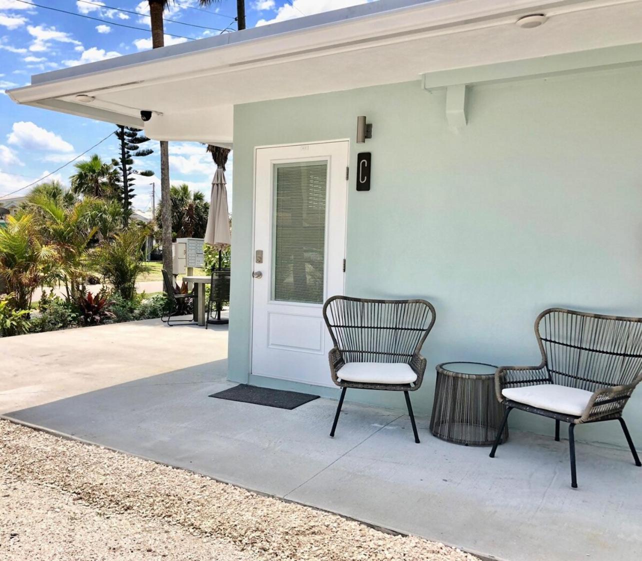 Boutique Vacation Rental Complex At Beach Cocoa Beach Exterior foto